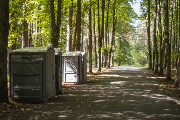 Best Portable bathroom rental  in Zephyrhills West, FL